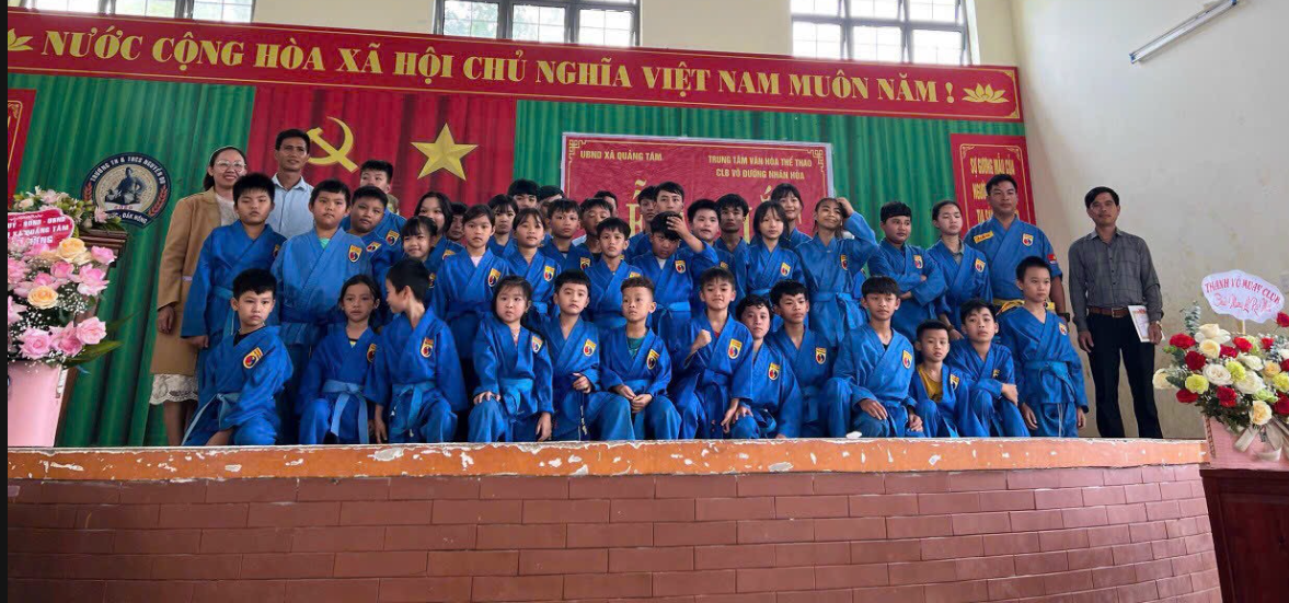 Clb Vovinam Trường tiểu học & THCS Nguyễn Du