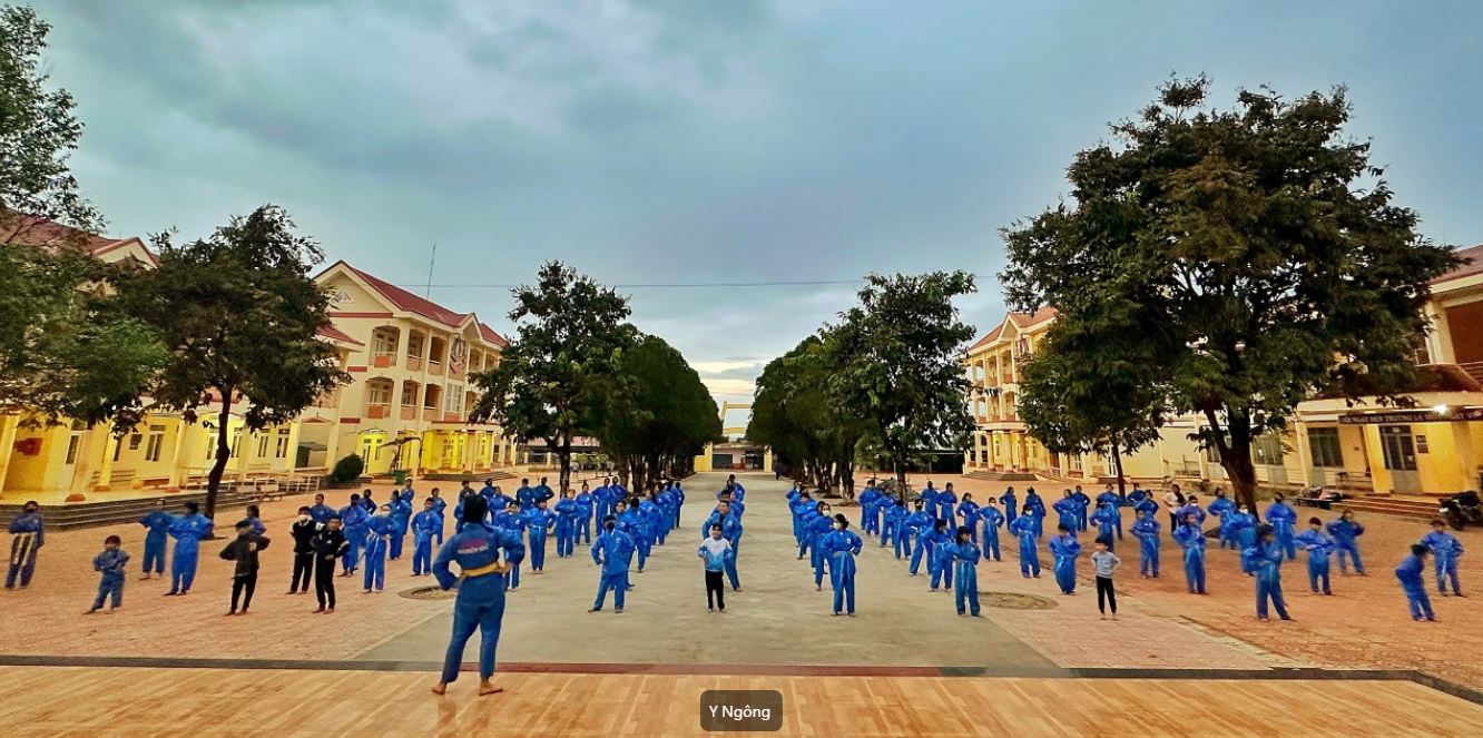 CLB VOVINAM TRƯỜNG Y NGÔNG NIÊ KDĂM- HUYỆN CƯ M’GAR